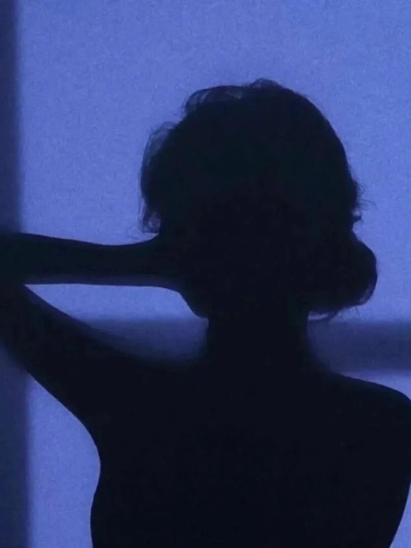 aesthetic alone dp for girls