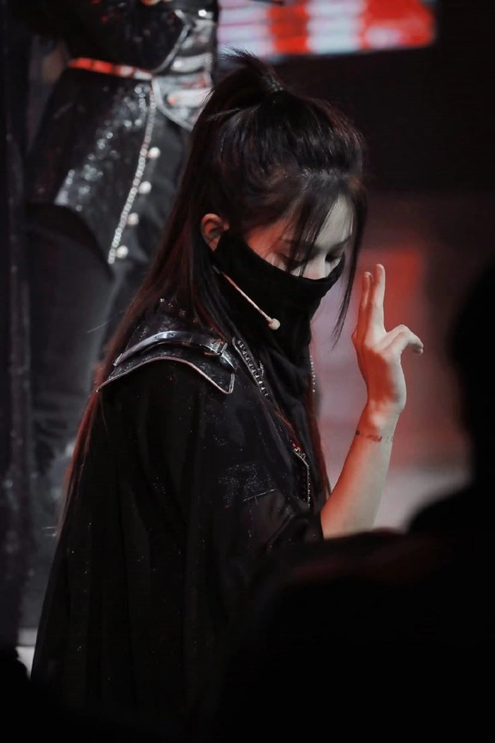 aesthetic attitude pic