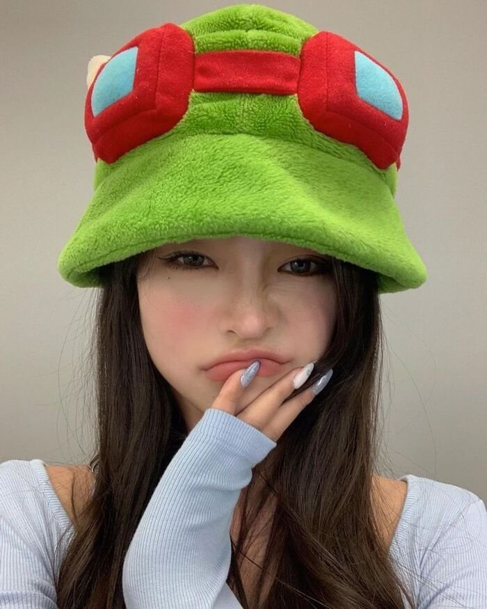 aesthetic dp cool girl hot