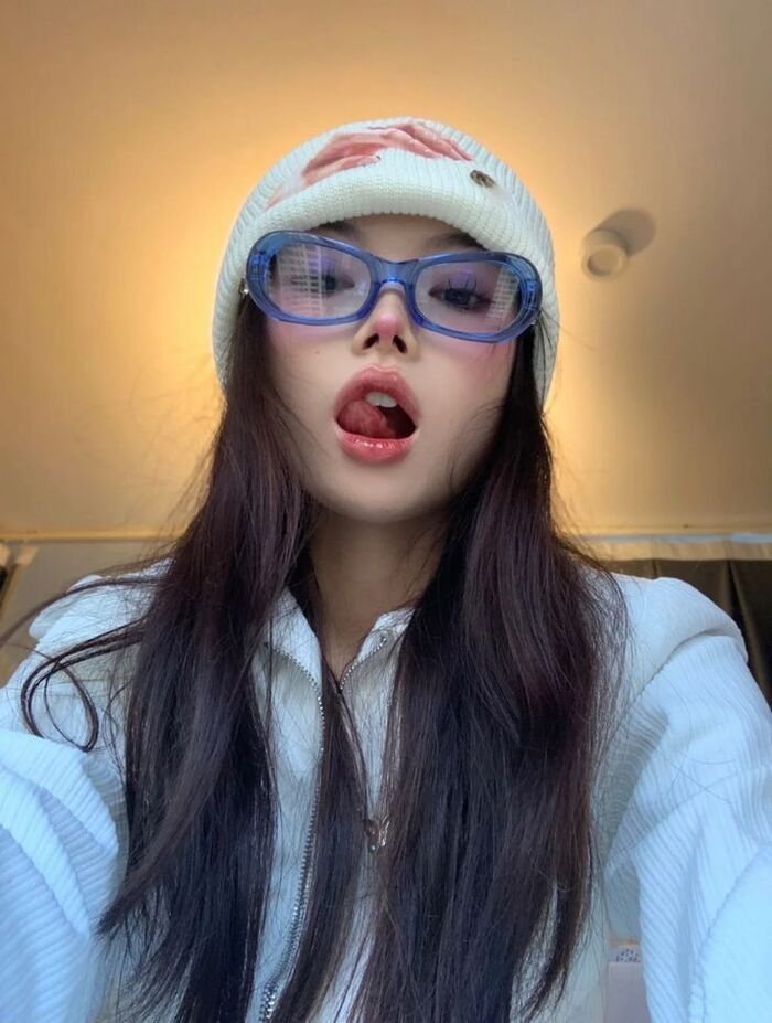 aesthetic dp cute girl hd