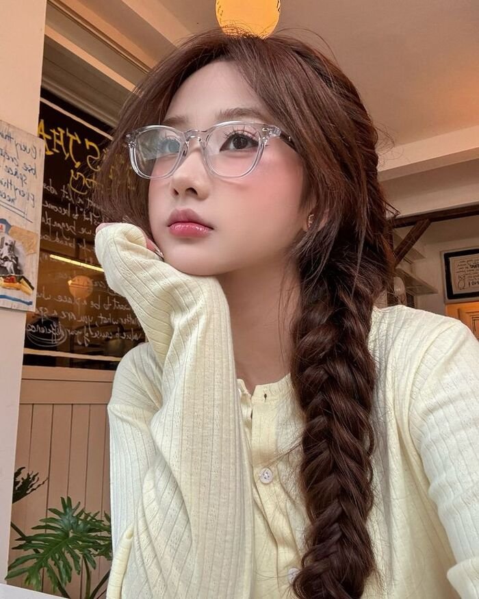 aethetics cute girl image full hd