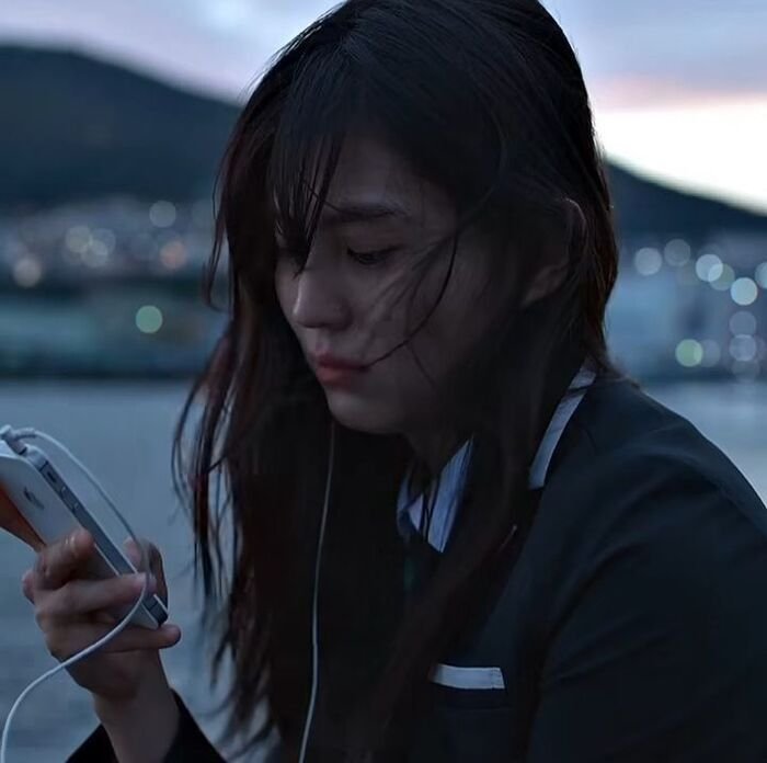 aethetics mood off dp hot