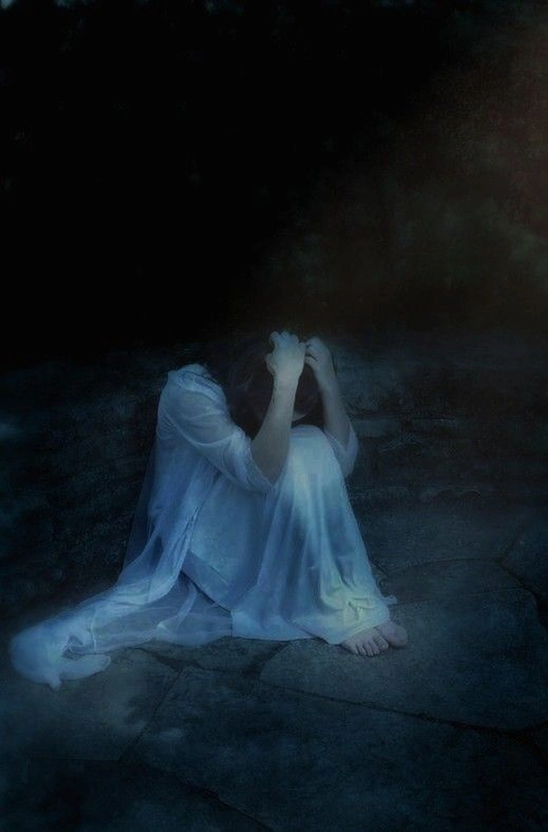 alone dp stylish appearance