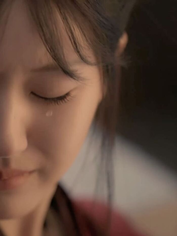 alone sad cry girl dp instagram