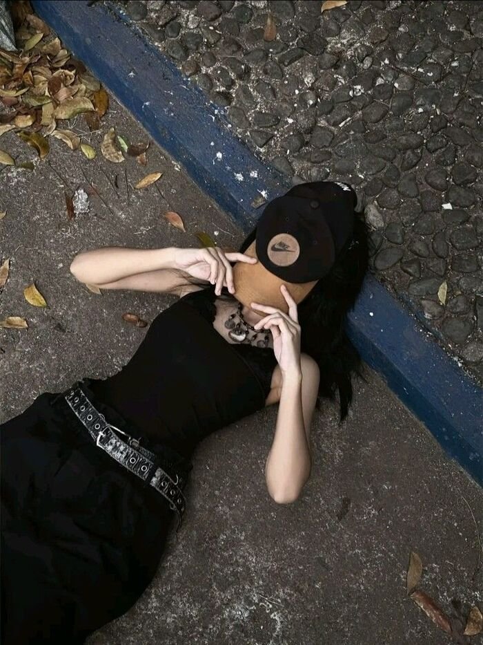 attractive instagram hidden face dp for girls aethetics hd