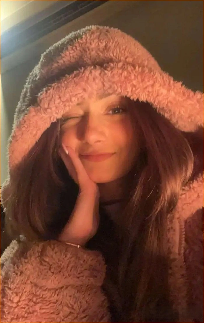 background girl dp for whatsapp
