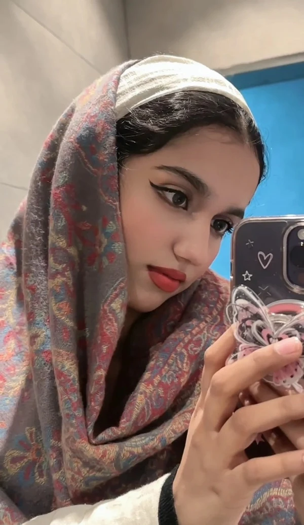 beautiful girl dp for whatsapp new collection