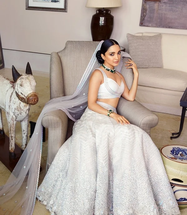 best beautiful girl dp for whatsapp