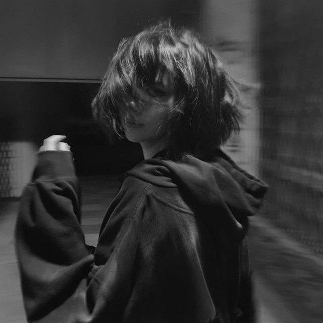 broken sad dp whatsapp