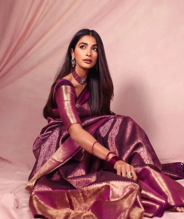 cartoon beautiful girl dp for whatsapp