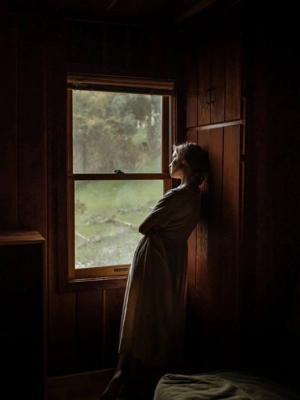 cute aesthetic alone dp for girls