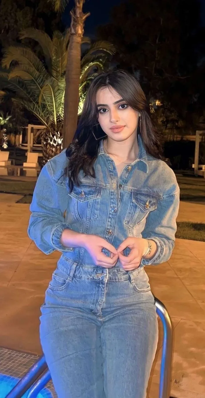 cute profile pic for instagram girl