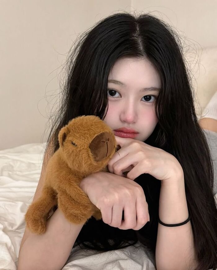 douyin girl photo simple aethetics full hd