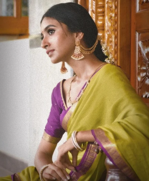 fantastic beautiful girl dp for whatsapp