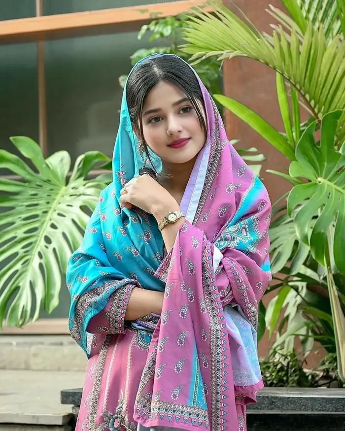 girl photo profile pic