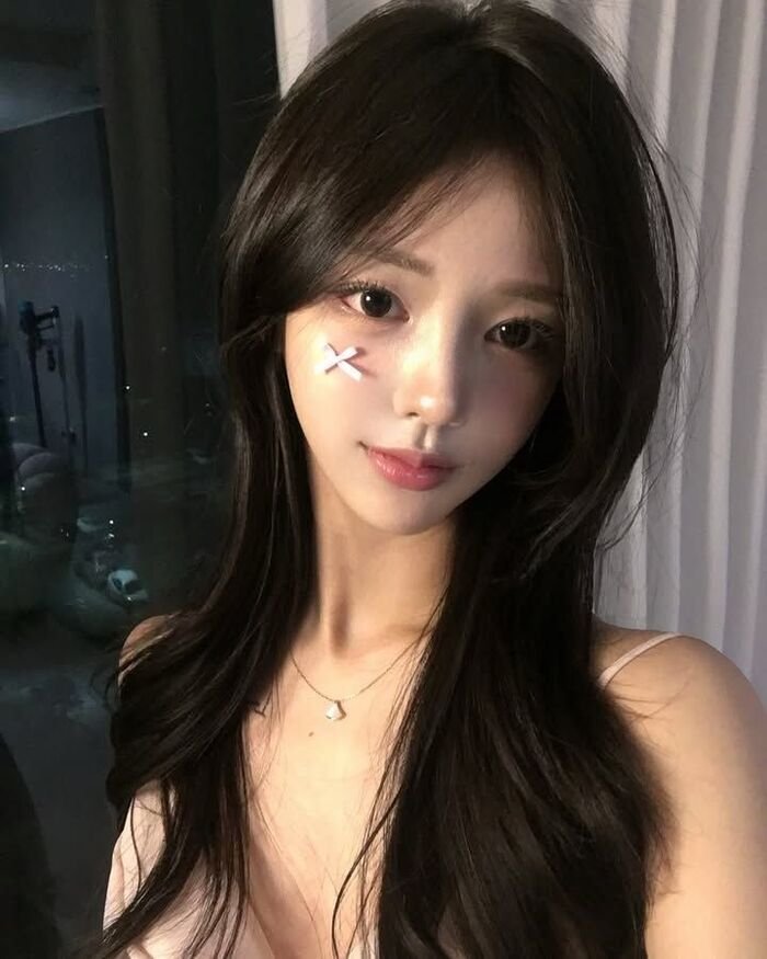 girl photo simple aethetics hot hd