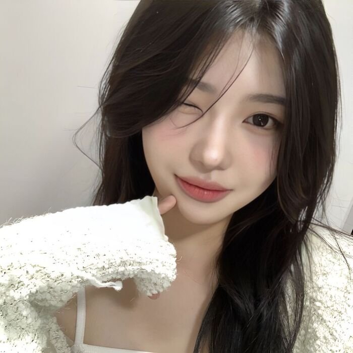 girl photo simple aethetics image full hd