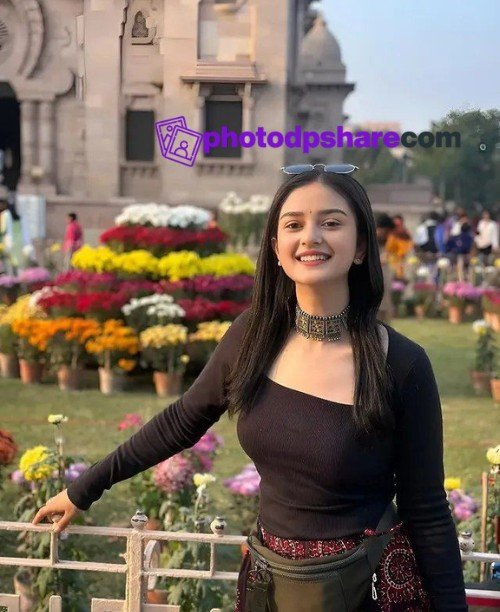 Harshita Author photodpsharecom
