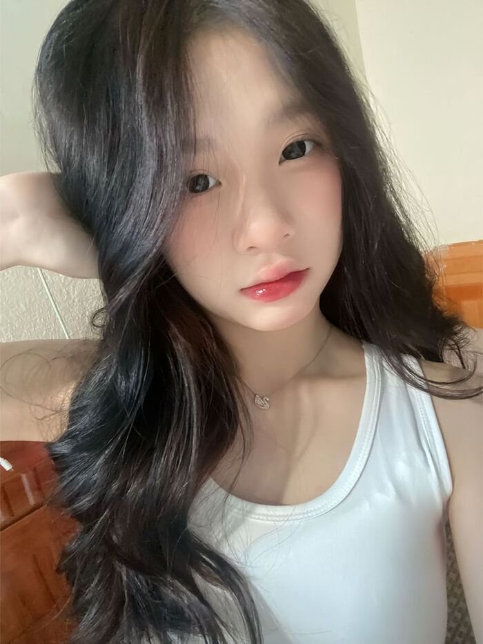 hd aethetics cute girl pic ig hot