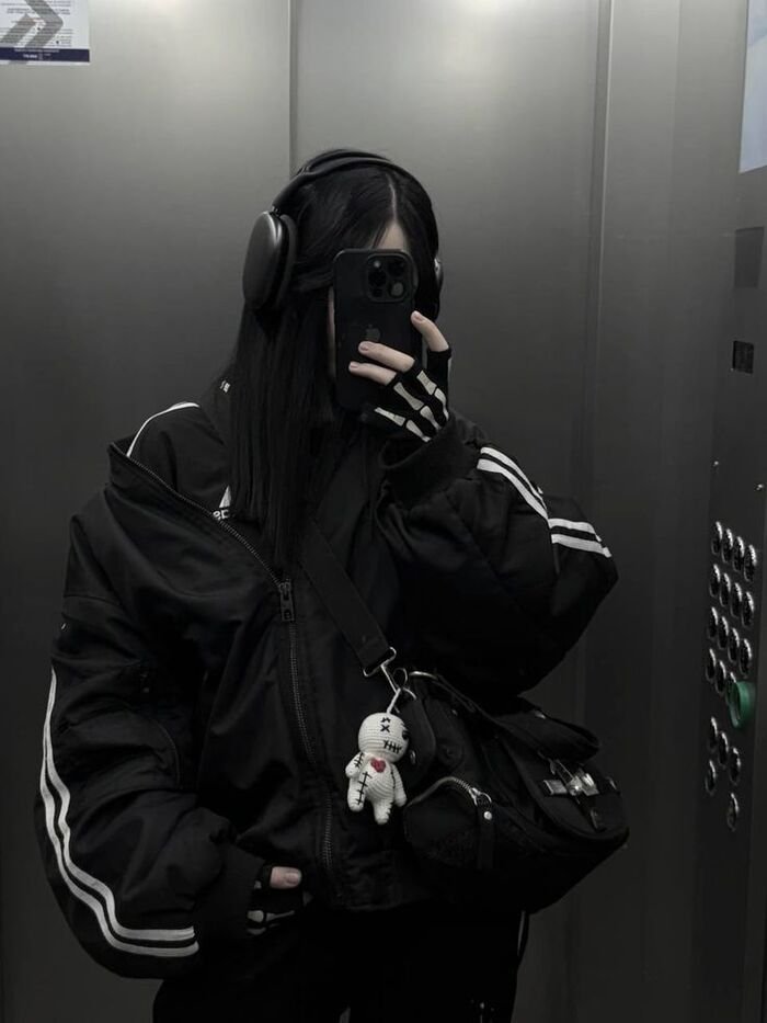 hd attractive instagram hidden face dp for it girls full hd