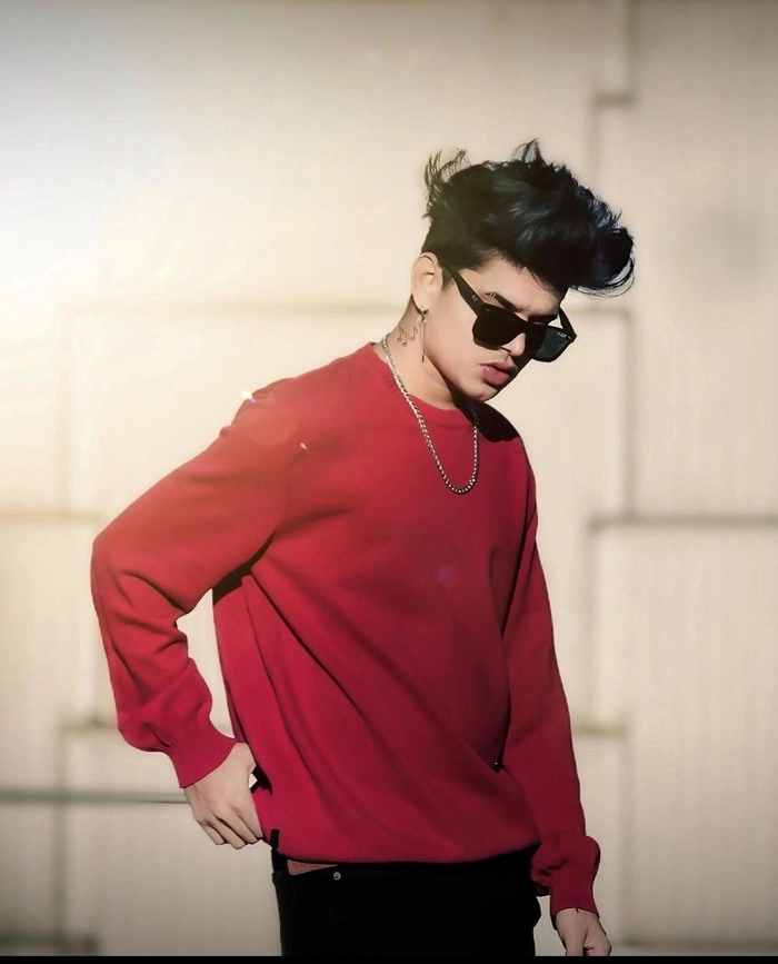 iconic attitude boys dp
