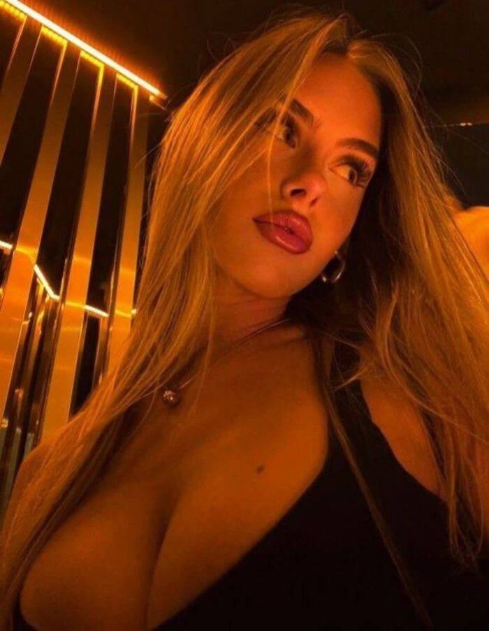 ins hot real girl pic hd