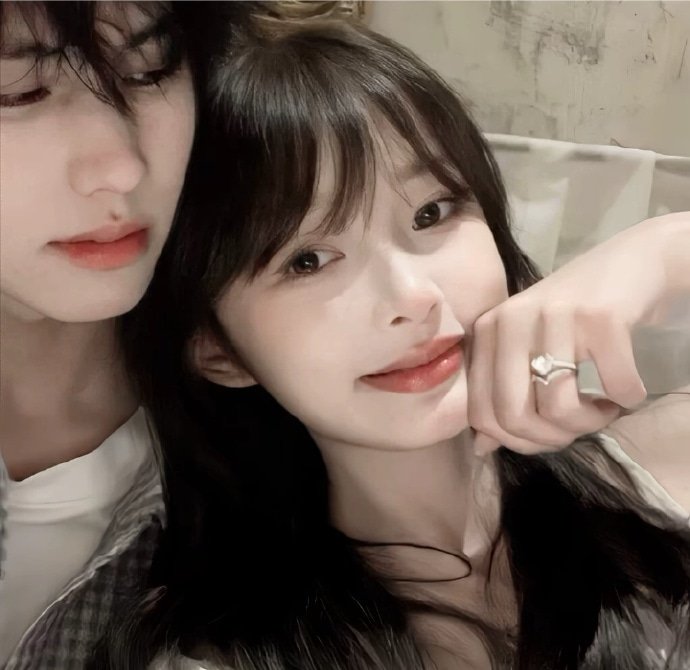 modern couple dp instagram