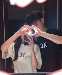 popular photo love dp