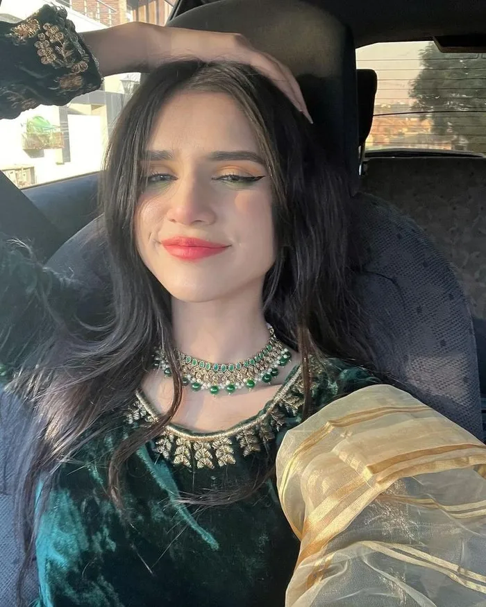 profile pic for girl insta vibe