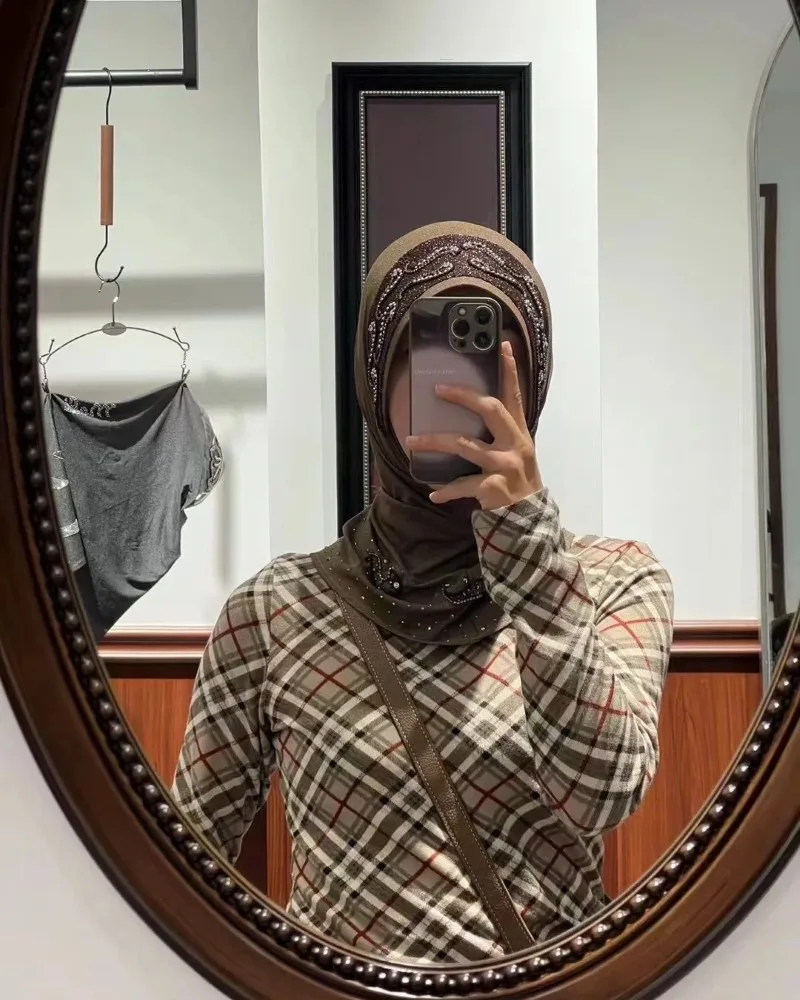 romantic profile picture girls