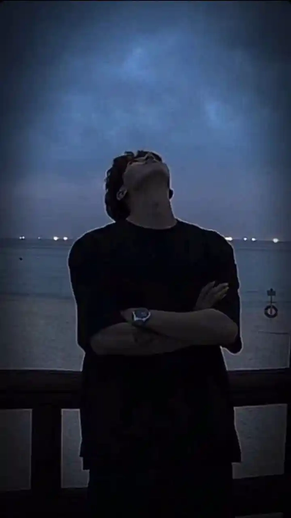 sad dp alone aesthetic style
