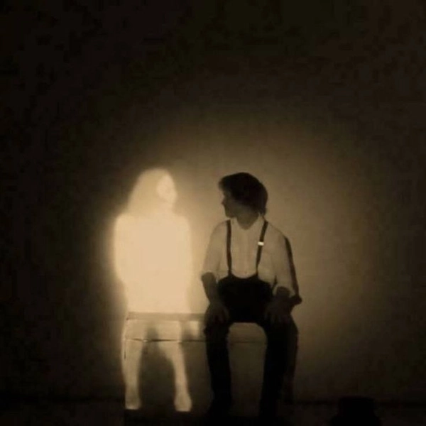 sad dp for instagram in low light