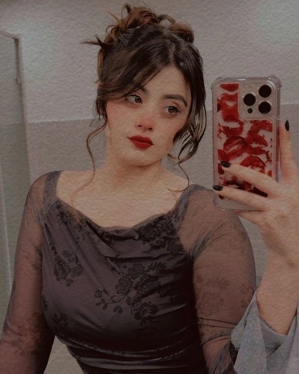 sad dp images for girls