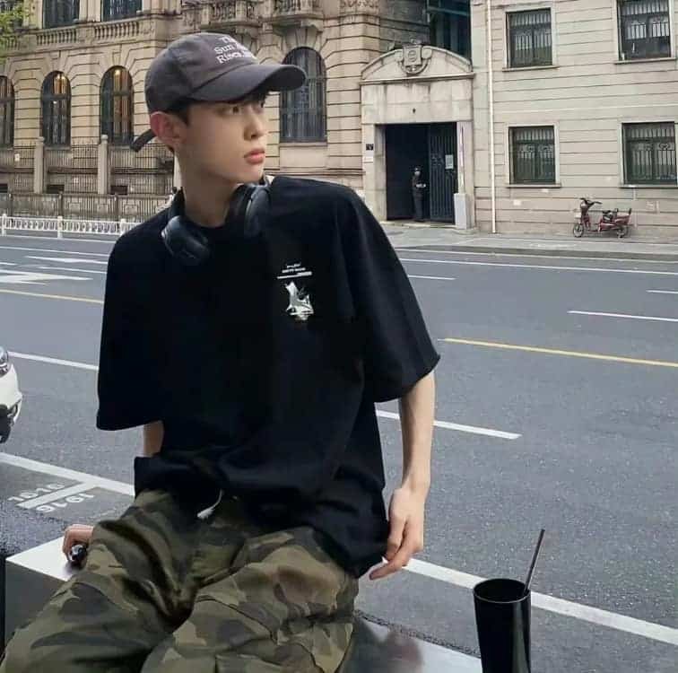 single boy confident dp