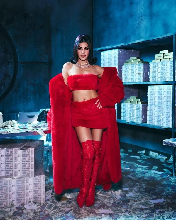 trending beautiful girl dp for whatsapp