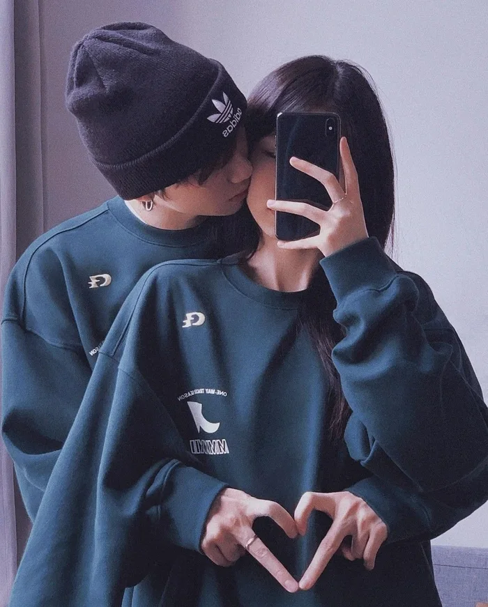 trending photo love dp