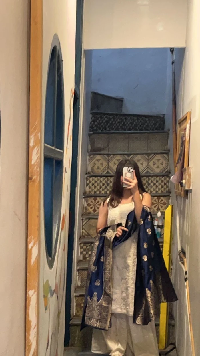 wallpaper attractive instagram hidden face dp for girls