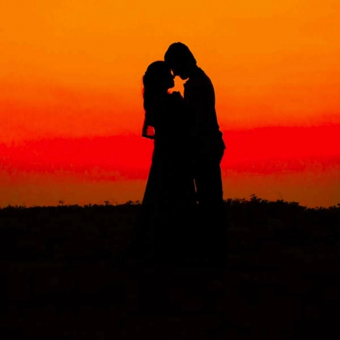 whatsapp dp for love 23