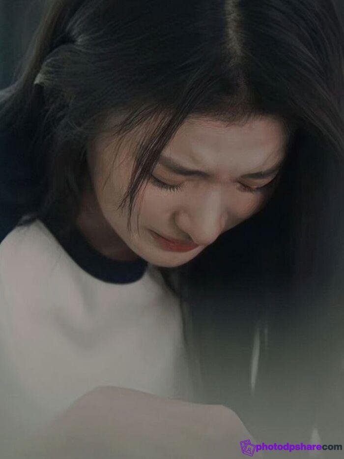 aethetics sad alone girl mood pinterest pic full hd