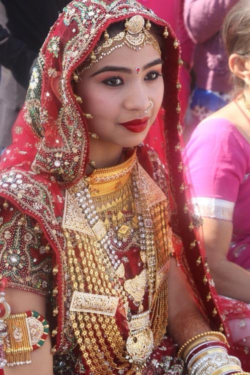 beautiful girl whatsapp dp