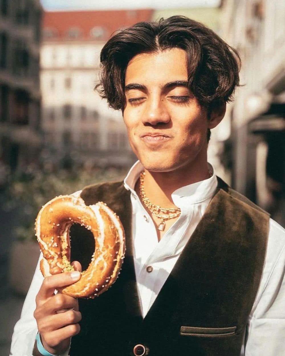 boys stylish dp portrait