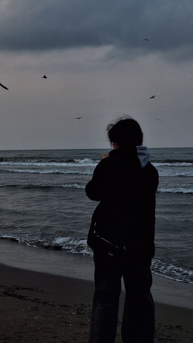 emotional broken heart boy dp