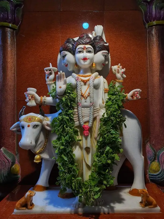 gallery of lord dattatreya images