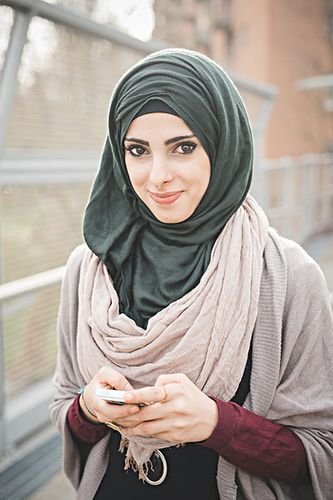 real girl profile pic