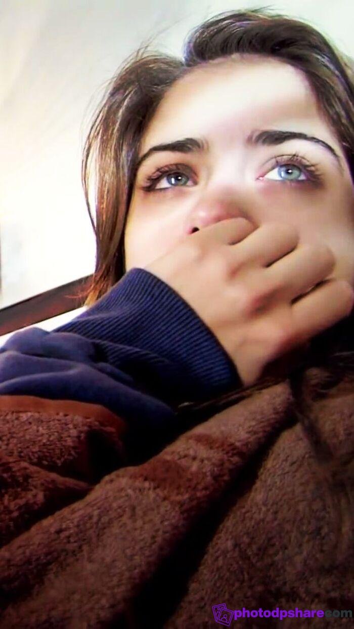 sad alone girl pic ig hd