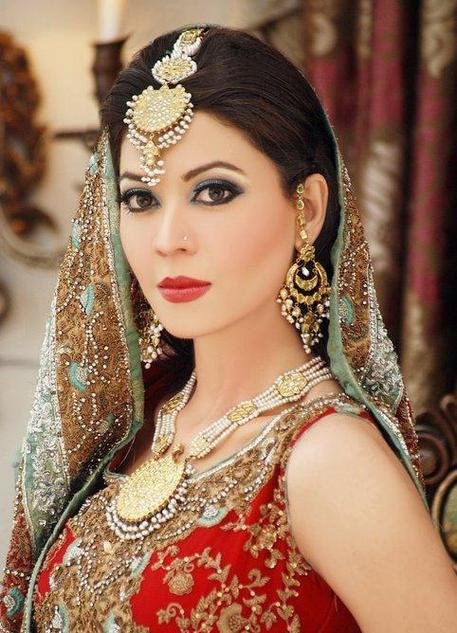 simple beautiful girl dp