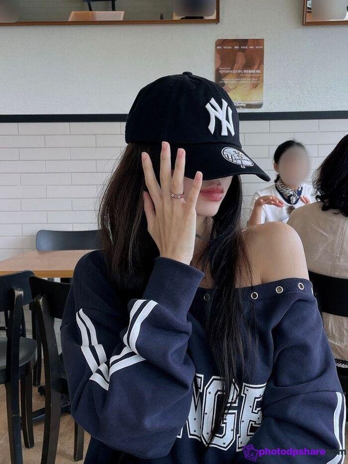 unique attitude girls dp 4k