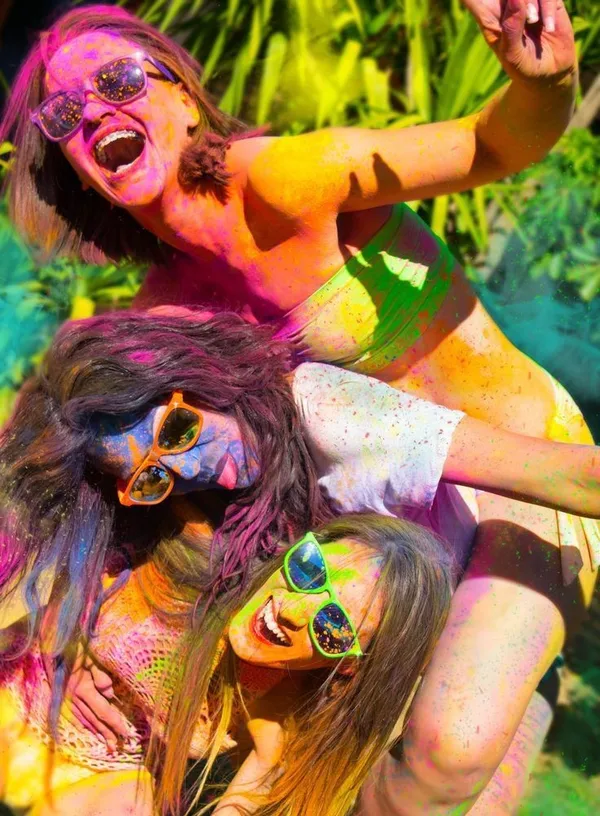 wishes happy holi funny images
