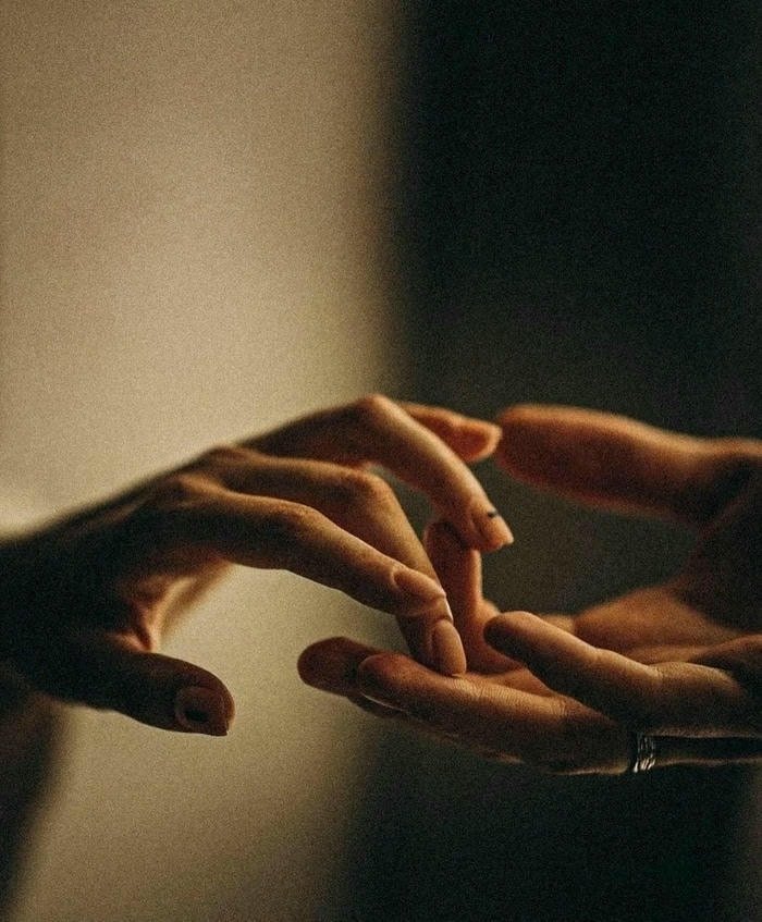 cute love dp for instagram