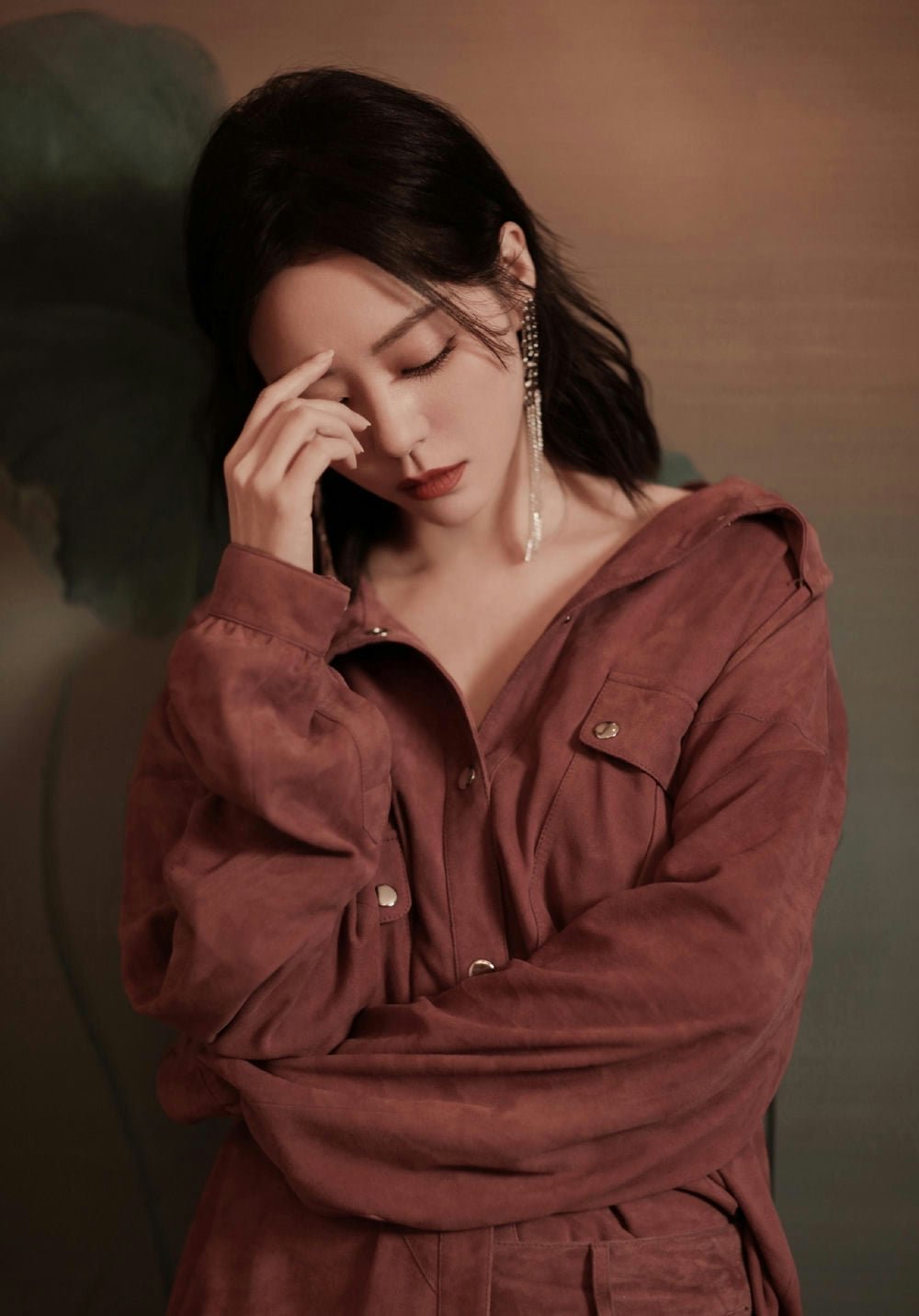 sad girl whatsapp dp